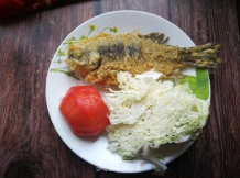 蕃茄白菜鲫鱼汤