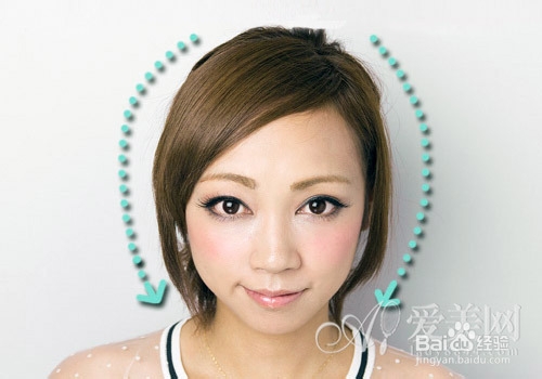 适合夏天的编发教程——简单甜美刘海编发