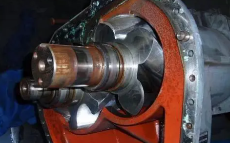 螺杆空压机油封安装方法