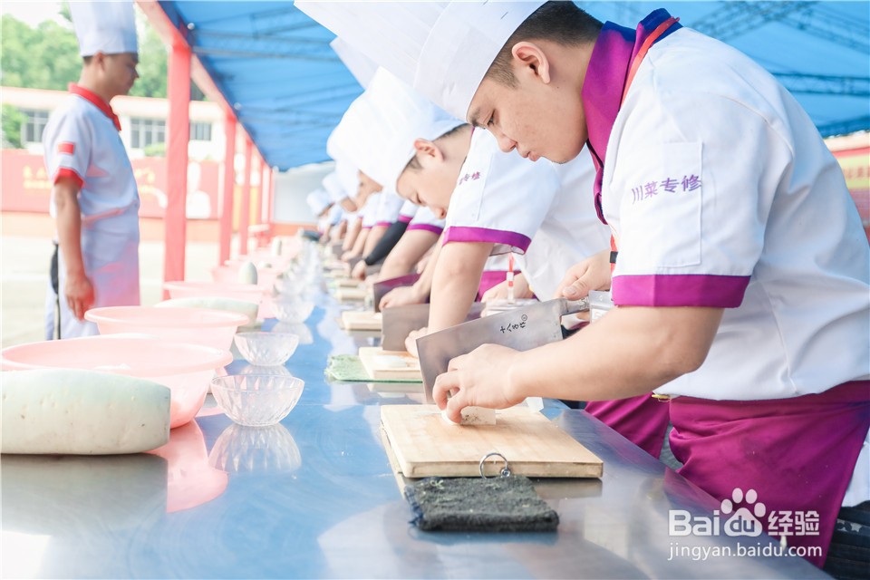 成都学烹饪去哪里好学烹饪要学多久