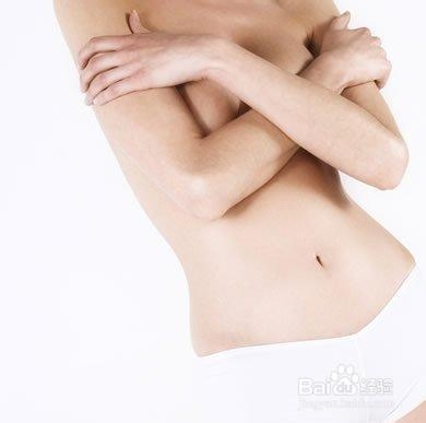 打造性感美胸 每日必做4件事
