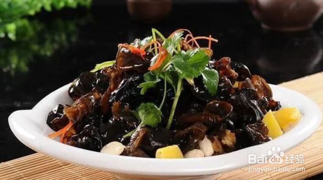 简单好做的洋葱拌木耳