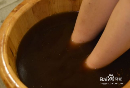 艾叶泡脚有哪些好处