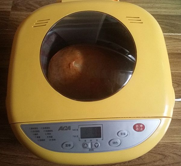 香蕉牛奶亚麻油籽面包