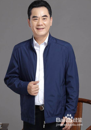 40岁男人怎么穿衣服有气质