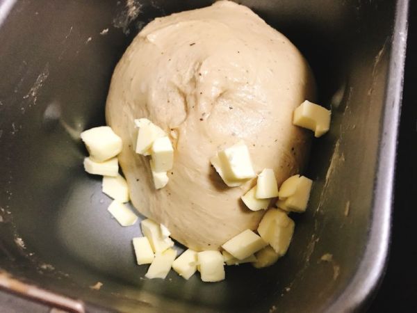 英式奶茶炼乳吐司