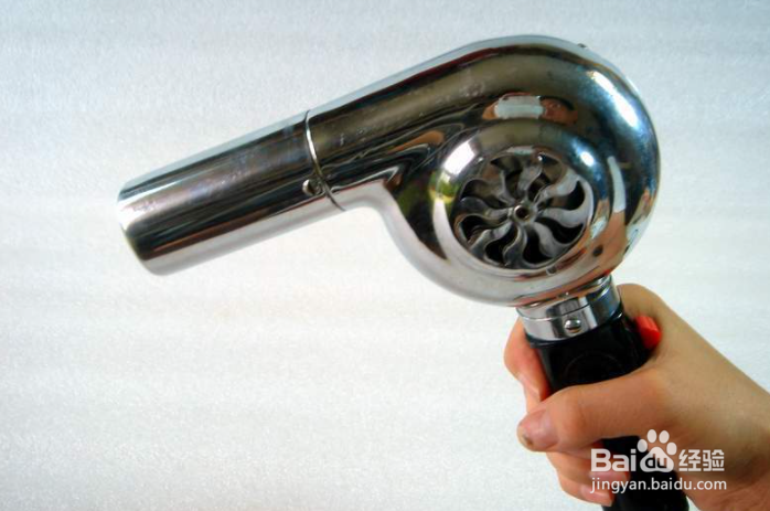 婚房气球点胶怎么去除