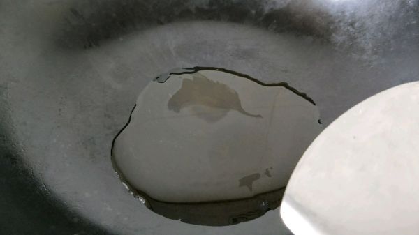 茶树菇青椒炒蛋