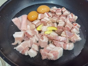 红烧肉炖土豆