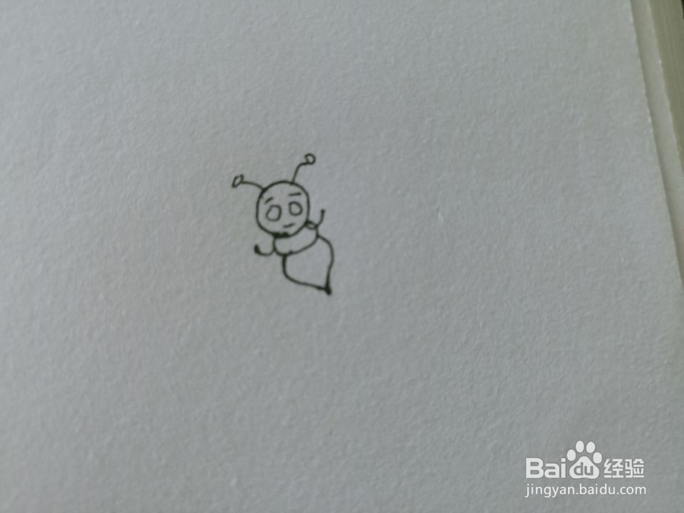 怎么画简笔画蜜蜂？
