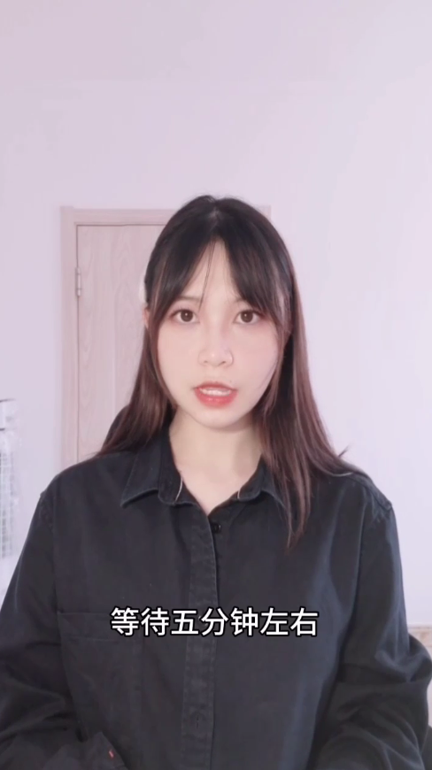 如何清理顽固油垢