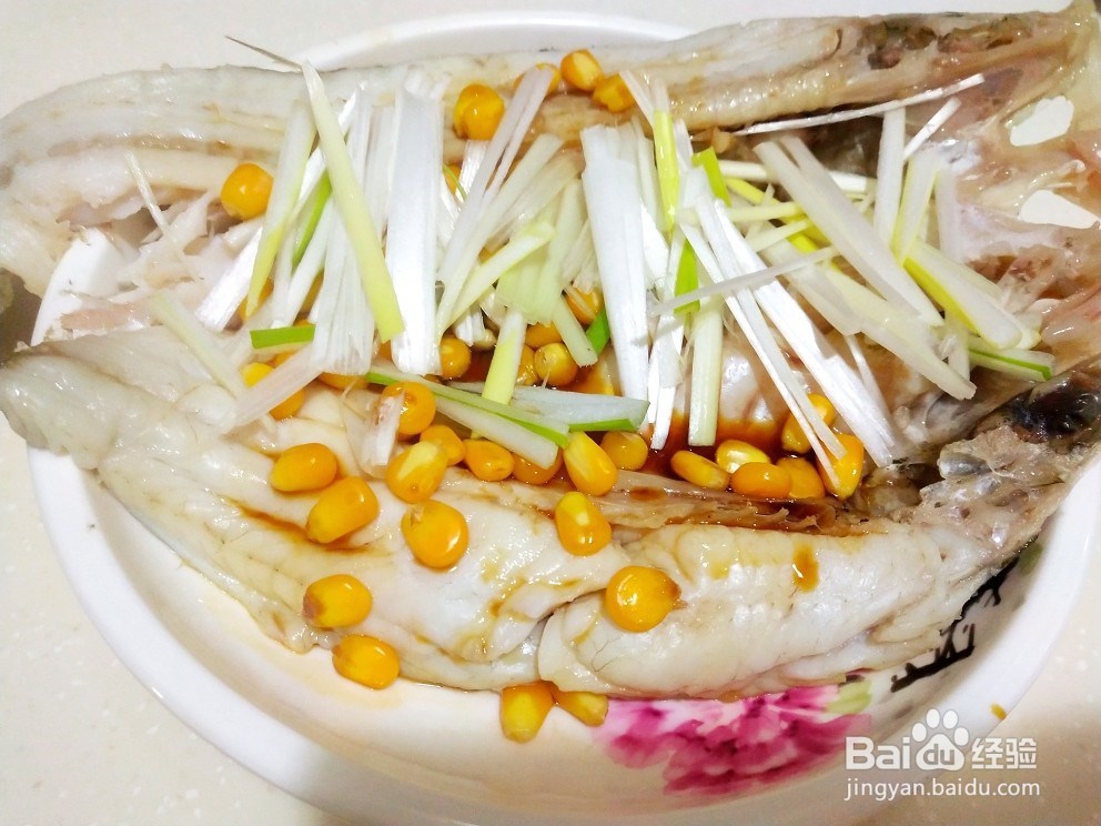 清蒸玉米鲈鱼做法