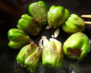 辣子罐的家常做法