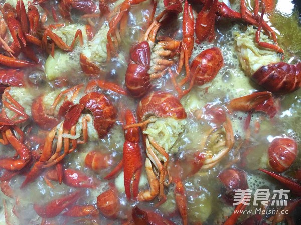 十三香龙虾的做法