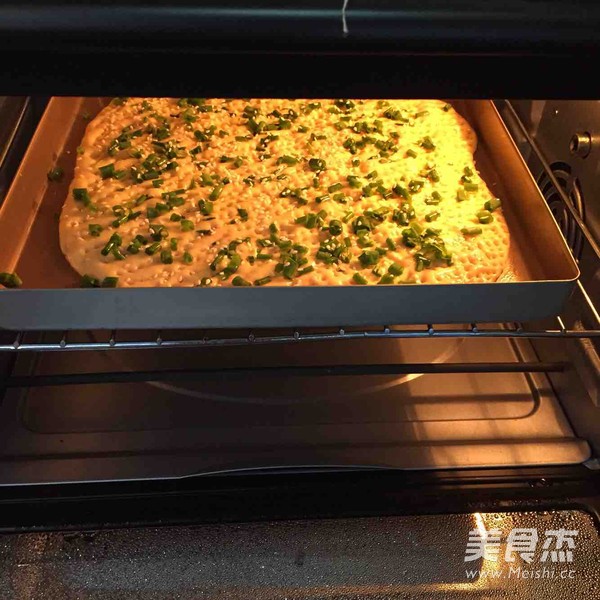 葱香肉松卷的做法