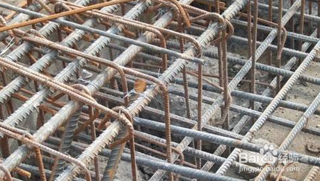 压浆后应及时浇筑封锚的混凝土方法和要点