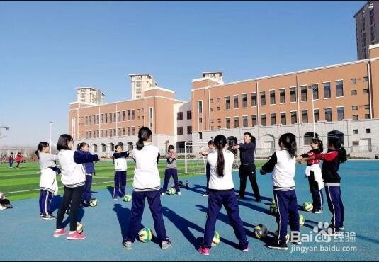 如何运用经典性条件作用帮助学生热爱体育锻炼