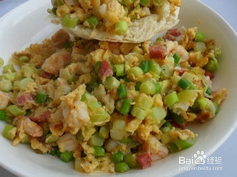 烧饼的制作方法超简单，营养早餐之鸡蛋虾仁烧饼