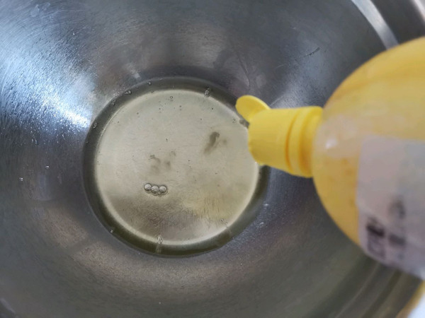 平底锅肉松蛋糕卷