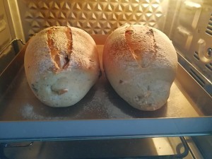 全麦高纤核果欧包的做法