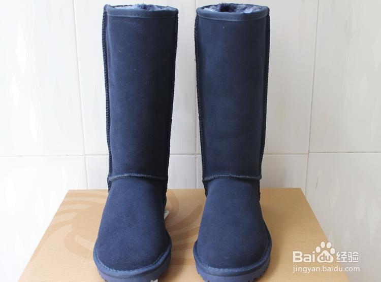 雪地靴上的油渍怎么去除