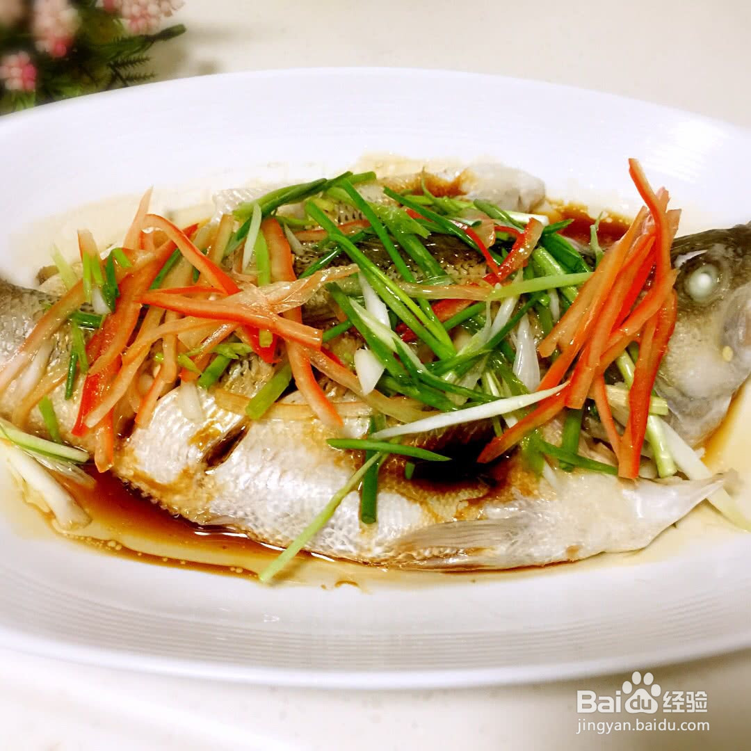 清蒸鲈鱼的做法