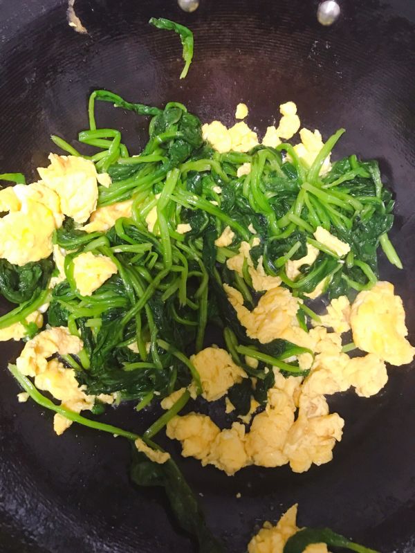 菠菜鸡蛋才不涩