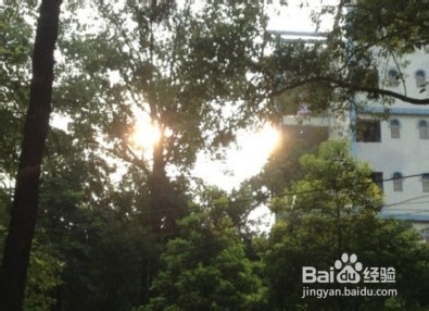 重庆天空出现两个