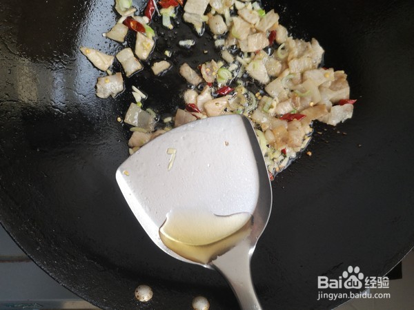 如何做出好吃的荸荠炒五花肉