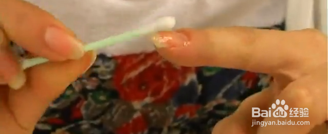 如何快速去掉指甲油