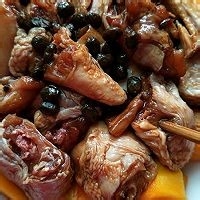 如何制作美味的豆豉鸡腿蒸南瓜