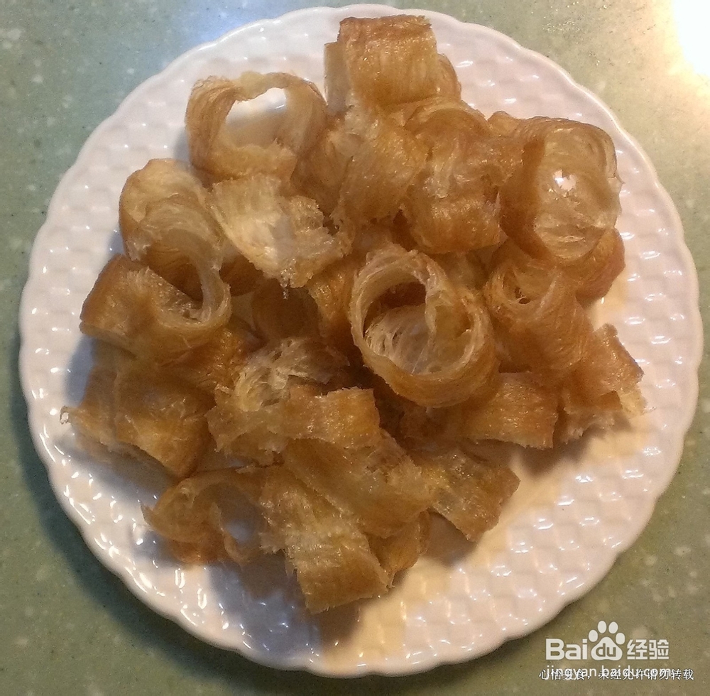 老菜新吃－－咸菜梗虾干油条汤