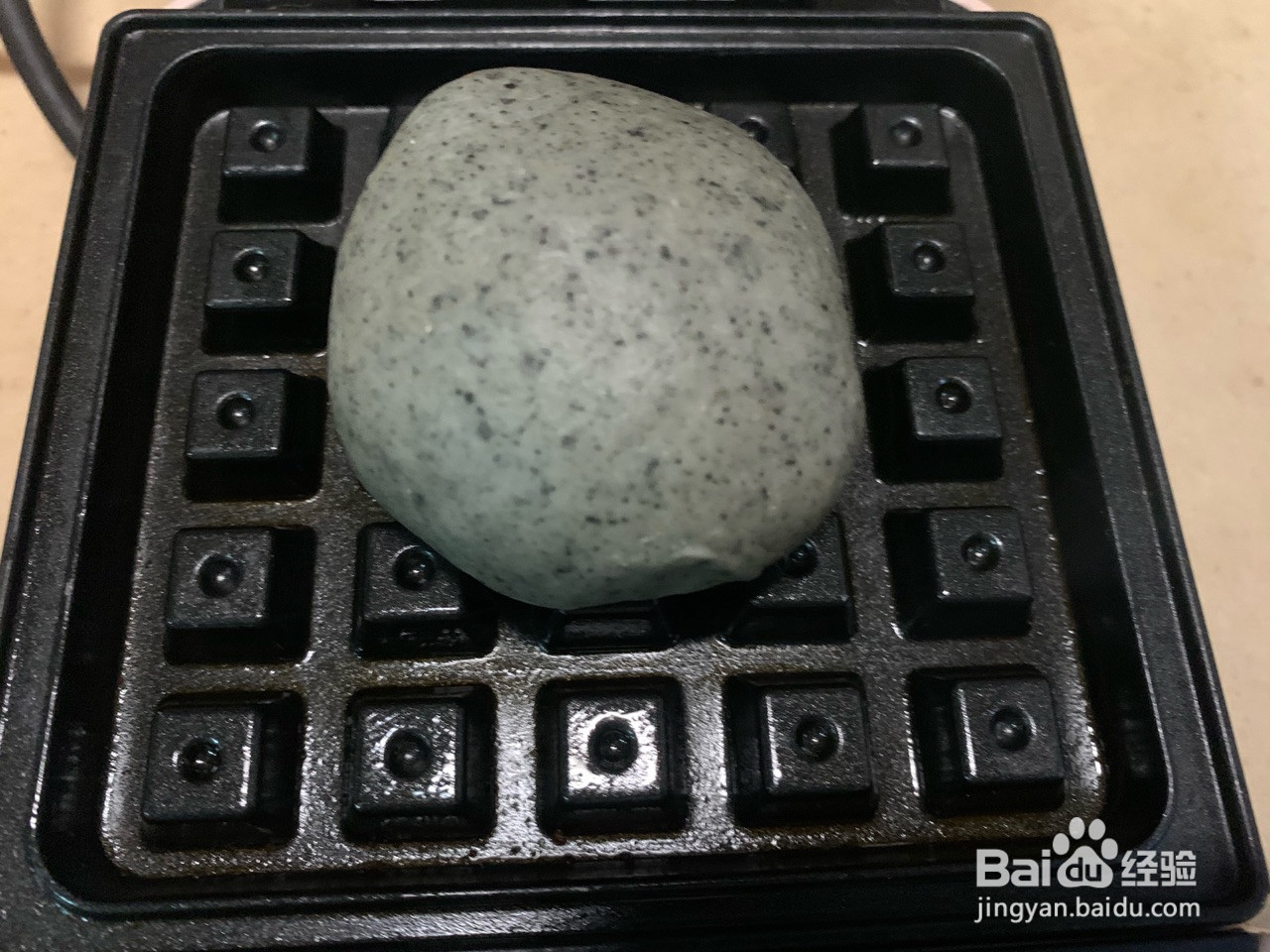 全麦黑芝麻豆沙华夫的做法