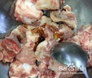 如何做双椒炒牛肉