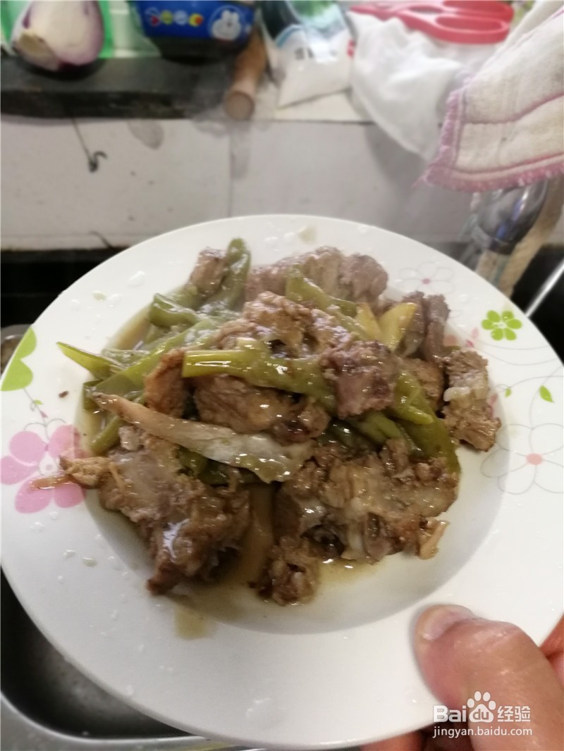 笨猪排炖豆角