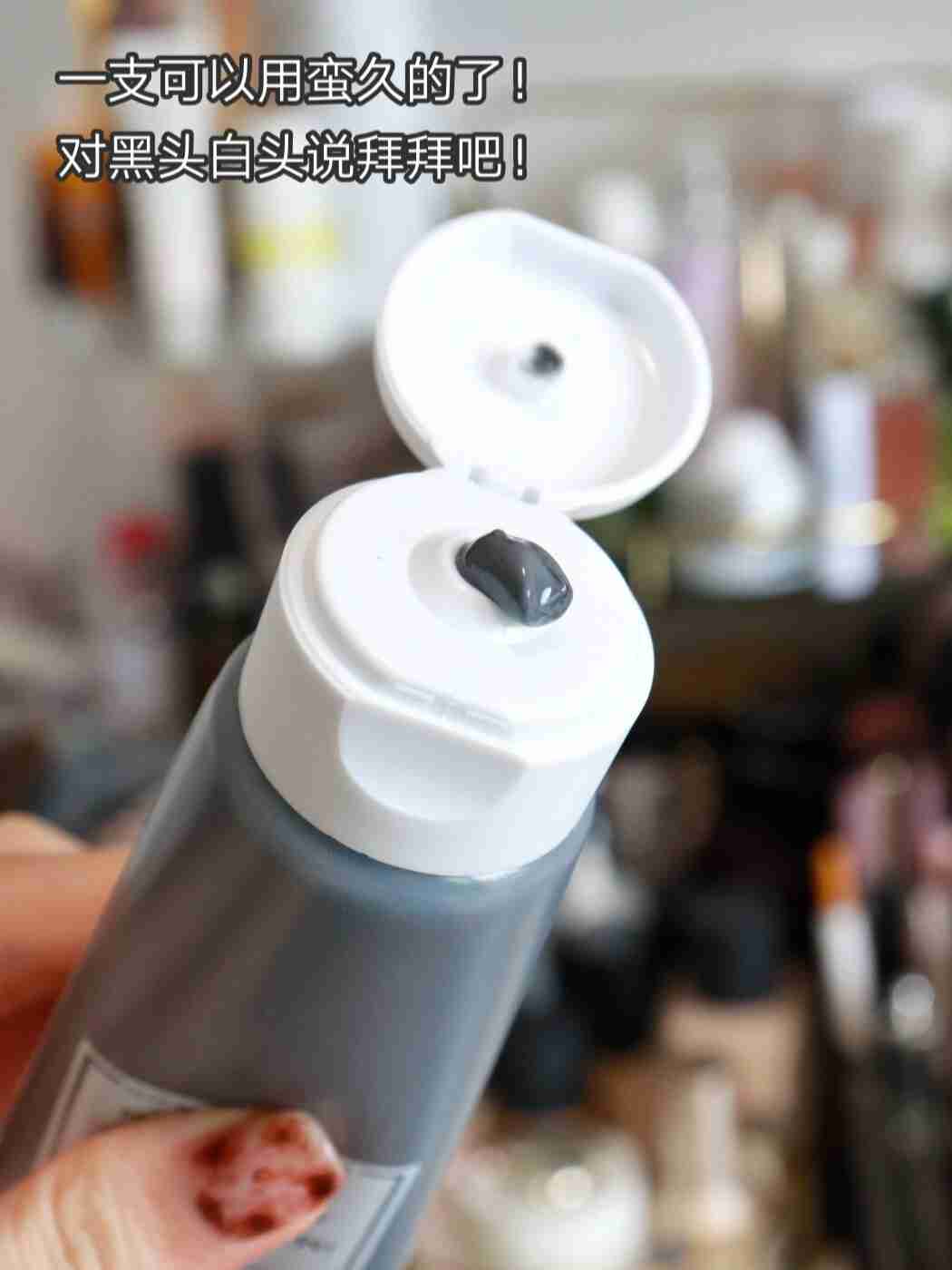 有它黑头都不用挤，全部跑出来了，这款宝贝安利给你们