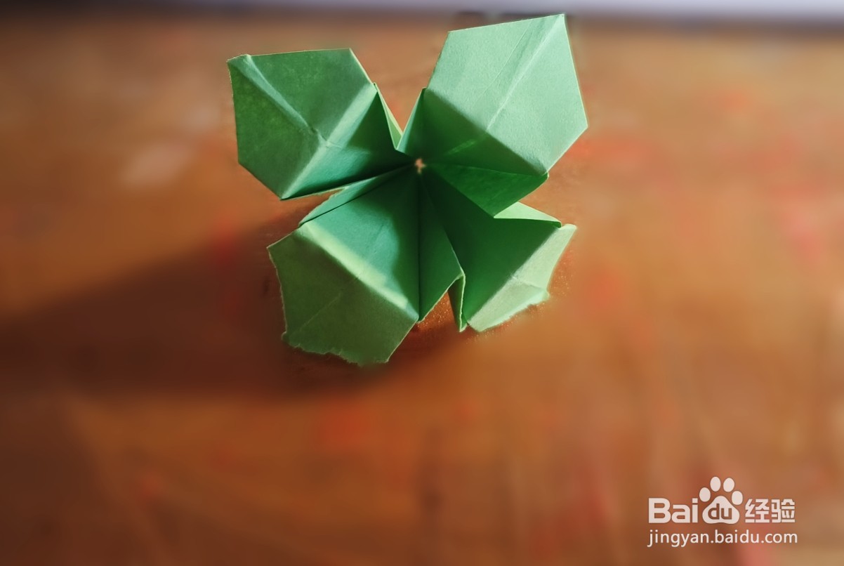 母亲节到了,我教大家用纸做一朵康乃馨