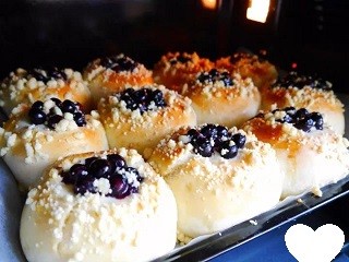 蓝莓酥粒面包怎么做