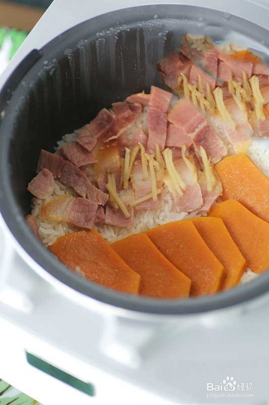 腊肉南瓜焖饭做法