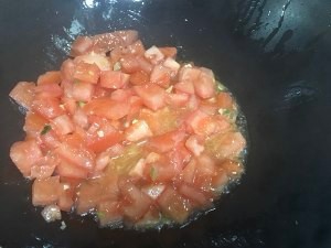 自家蕃茄鸡蛋面