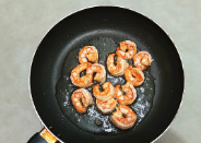 咖喱粉丝虾的做法