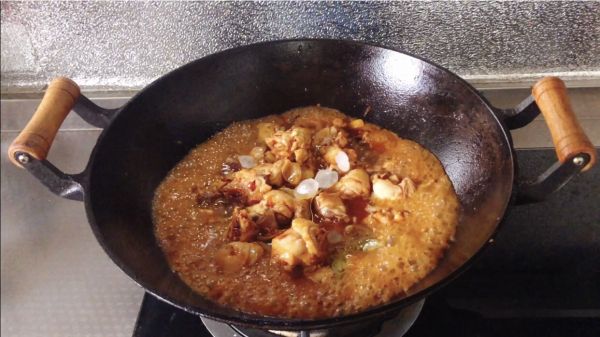 鸡腿土豆炖粉皮