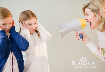 孩子缺乏安全感,父母要怎么做?