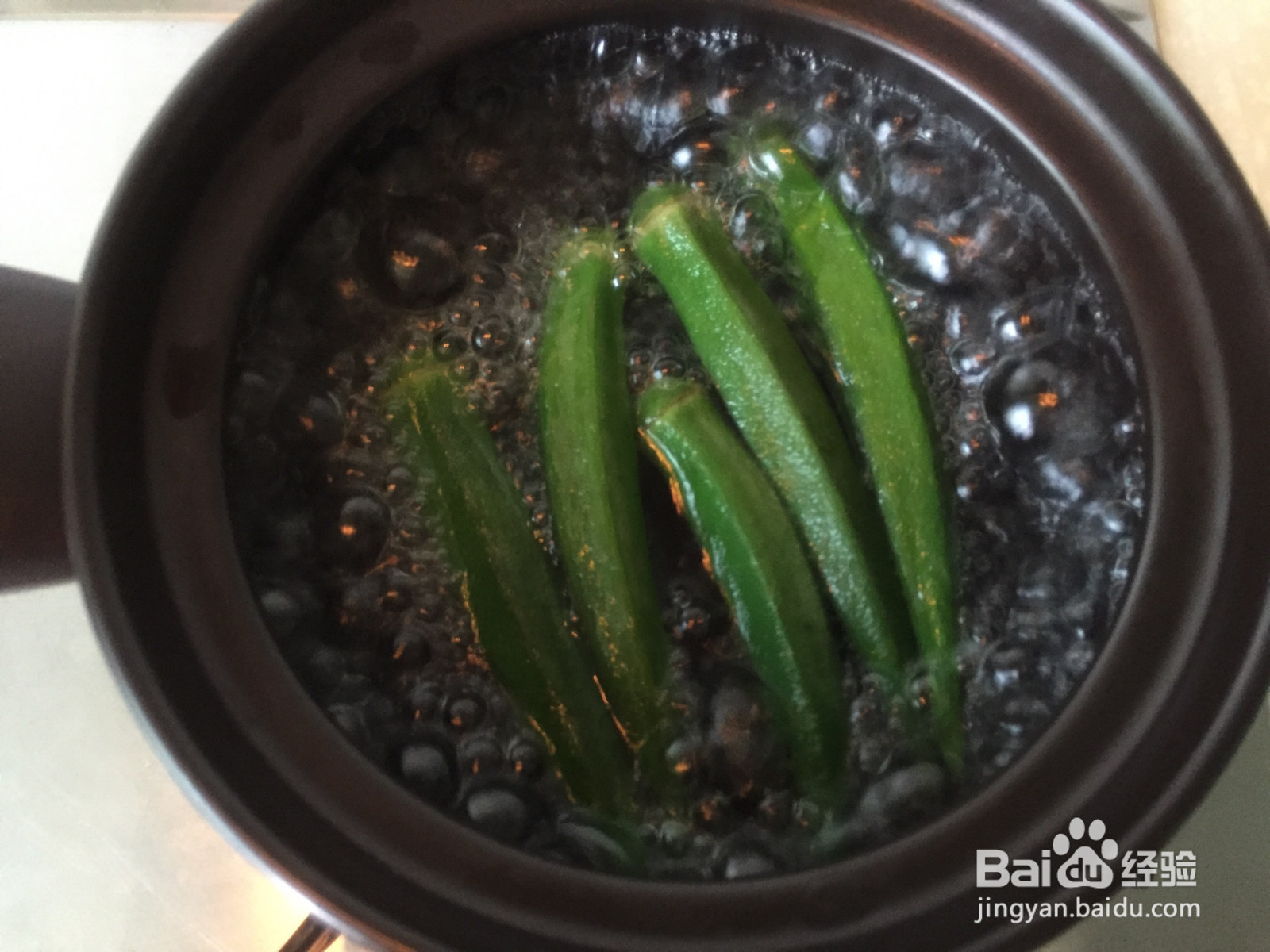 秋葵拌豆腐的做法