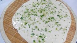 如何在家做葱油饼