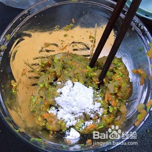 低脂蔬菜鸡胸肉饼的做法