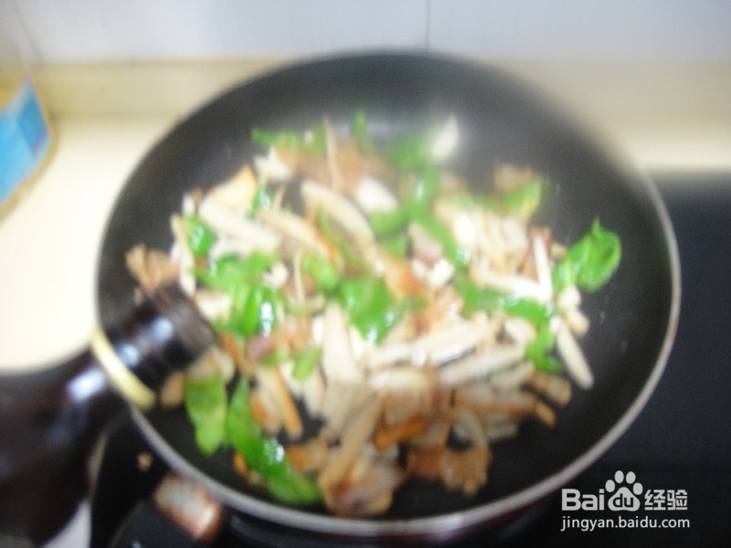 干煸五花肉杏鲍菇的做法