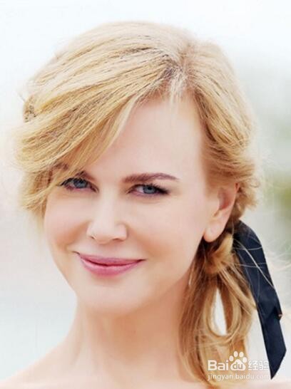 女星复古编发最抢镜，想要出众气质还得靠编发