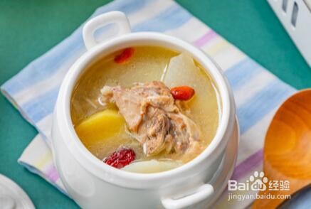 怎么调制一道美味的老鸭萝卜汤 ？