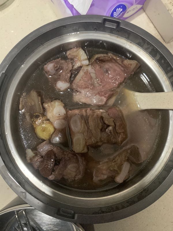 淮山茨实莲子汤